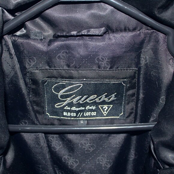 Vintage Y2K Down Filled Belted GUESS Winter Puffer Coat - Picture 11 of 12